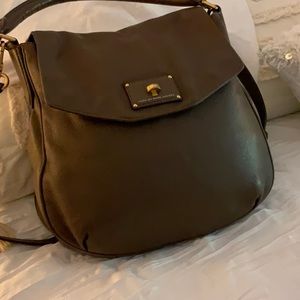 Marc Jacobs taupe messenger bag